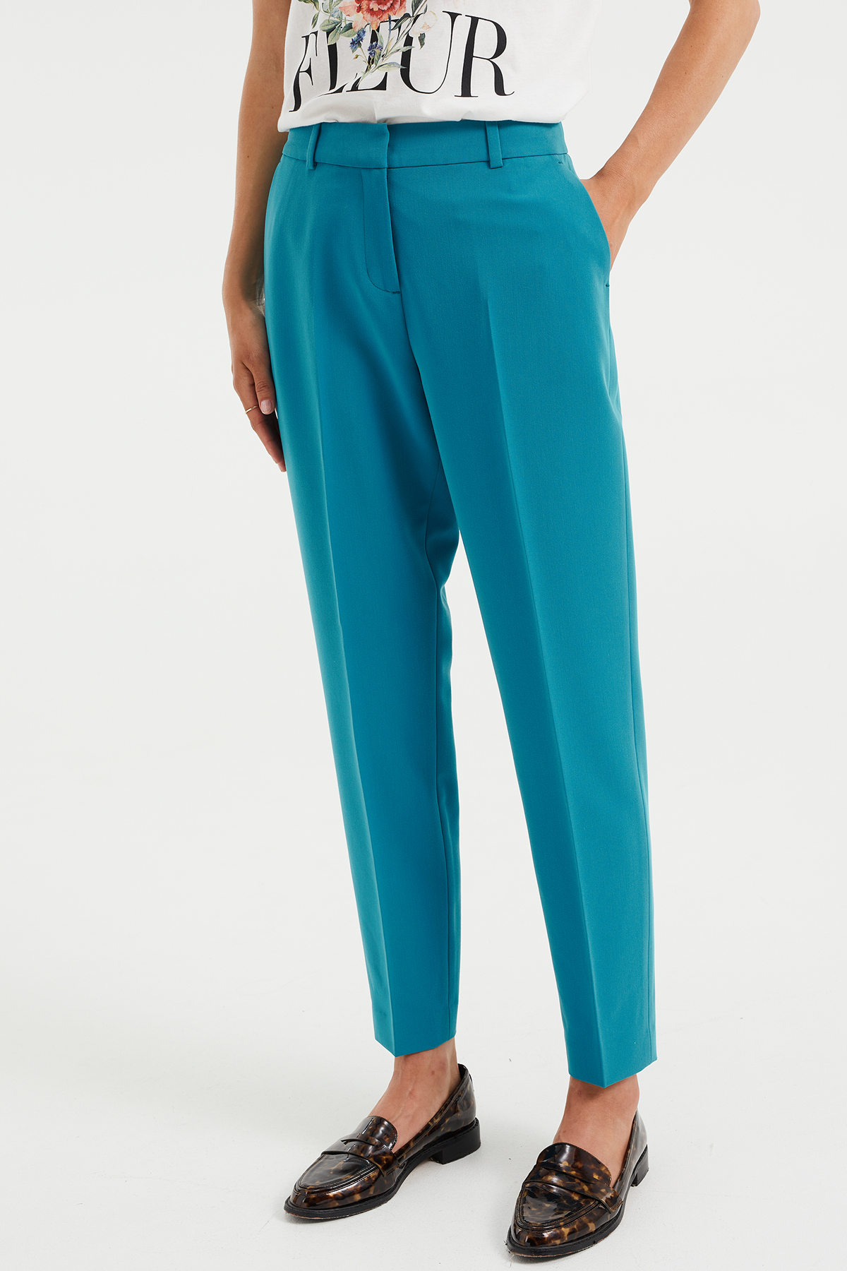 Fendi Wol Slim-fit Pantalon in het Blauw Dames Kleding voor voor Jassen 